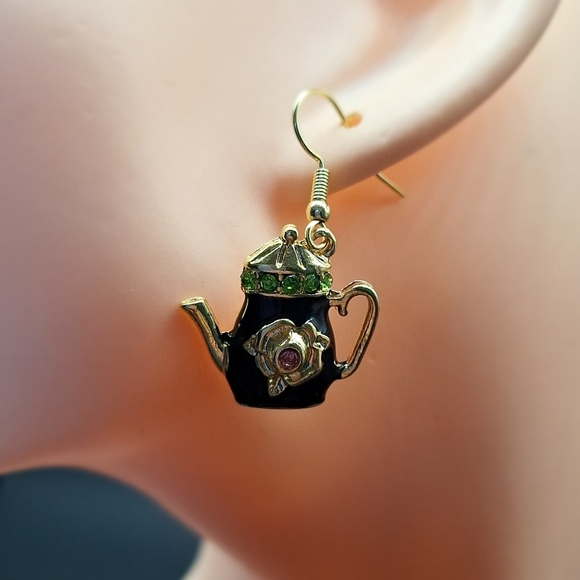 Whimsical Teapot & Teacup Mismatched Earrings – Vintage-Inspired Tea Party Jewel - Picture 2 of 9